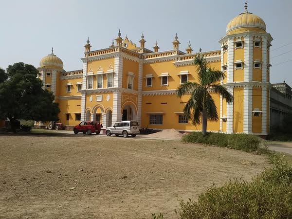 Rae Bareli – Gaura Rajmahal, 