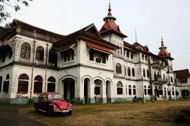 Kowdiar Palace: The Majestic Royal Residence of Travancore