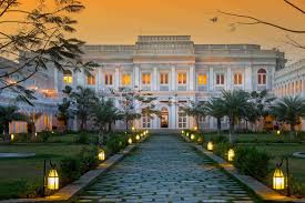 Falaknuma Palace: A Glimpse into the Majestic Heritage